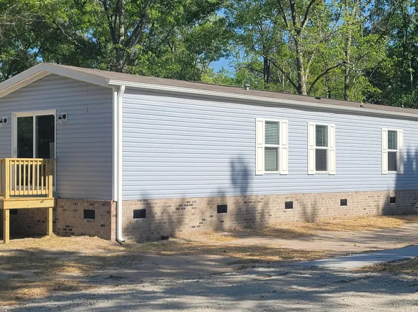 1823 Spruce Street SW, Supply, NC 28462