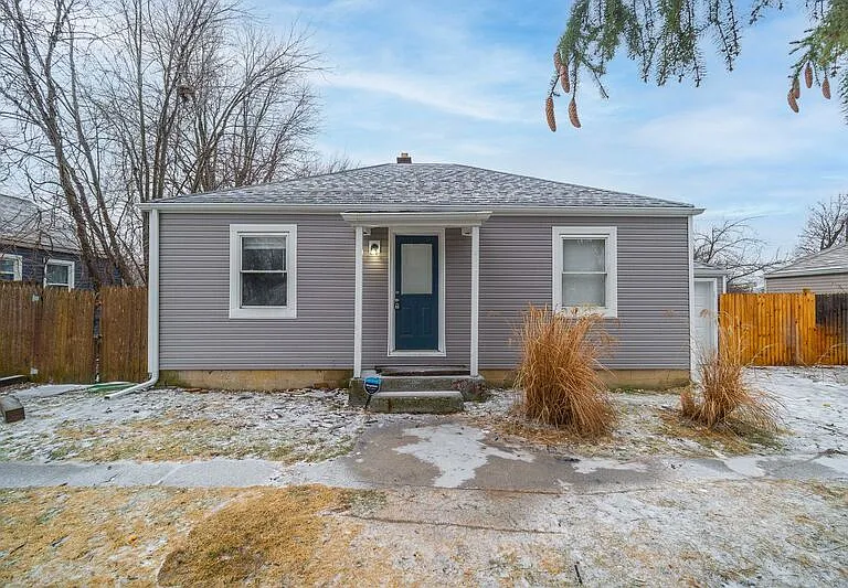 771 E Tulane Rd — Photo 1