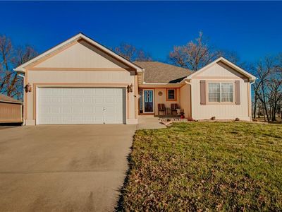 2209 Jil St, Harrisonville, MO, 64701