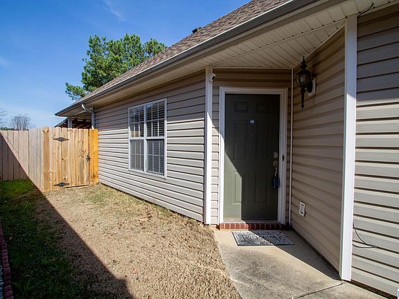 2nd image of 272 High Ridge Dr