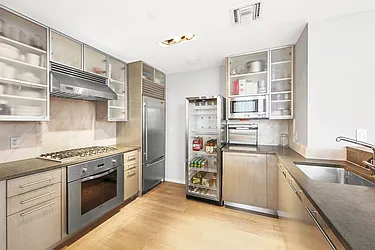 Rented by Nest Seekers International