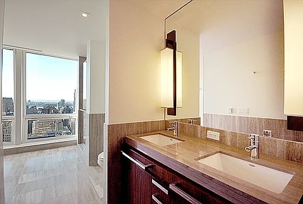 Rented by Sumitomo Real Estate Sales | media 6
