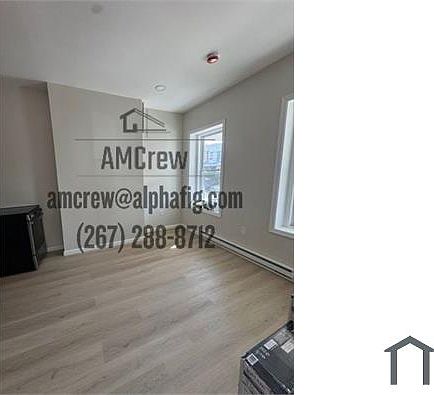 5th image of 931 E Woodlawn Ave Floor 1