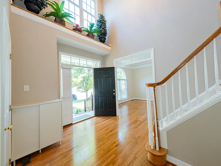 9721 Pemberton Crossing Dr — Photo 17