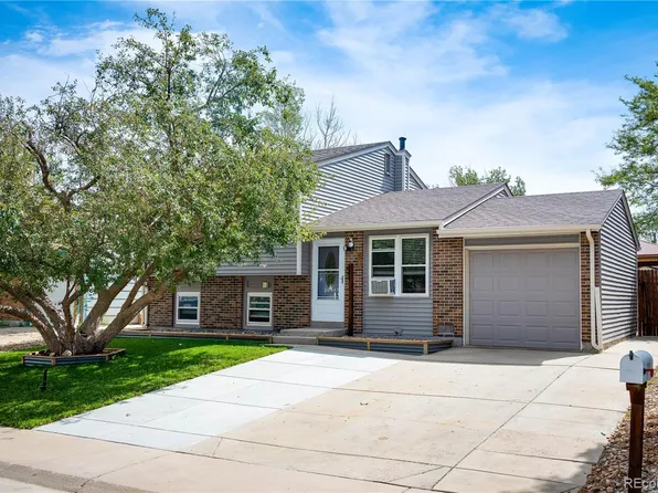 208 Madison Drive, Bennett, CO 80102