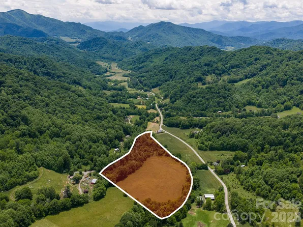 0 Sallys Branch Rd, Clyde, NC 28721