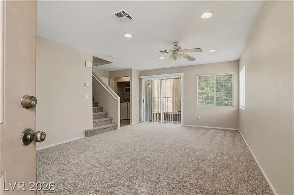 10404 Dark Sands — Photo 1
