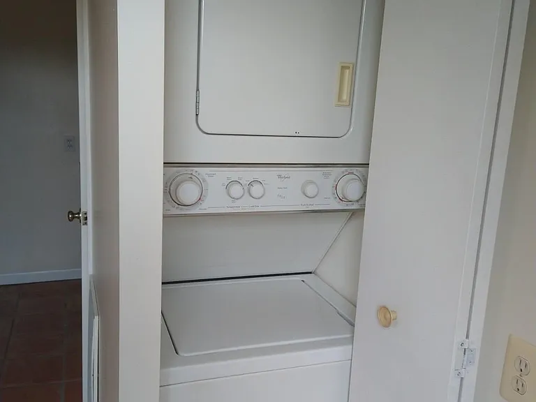 1412 S Carolina Ave SE — Photo 14