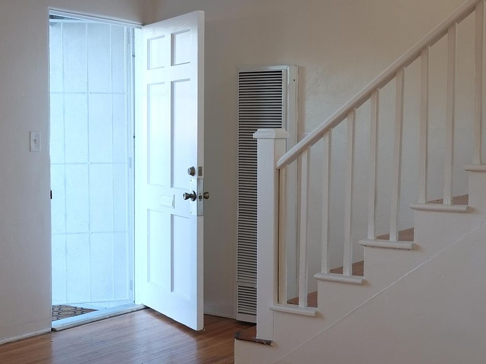 1st image of 4684 Boundary St