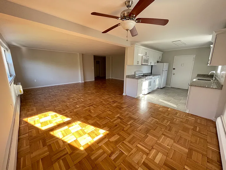 6010 Kennedy Blvd E #31 — Photo 16