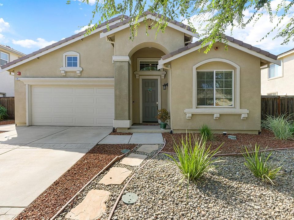 1st image of 2636 Coranado St