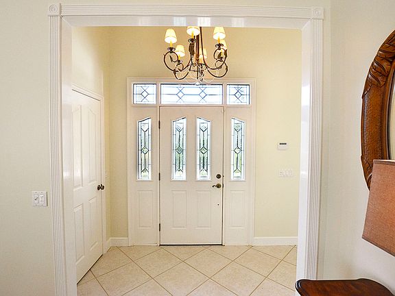 5th image of 120 Riverway Dr