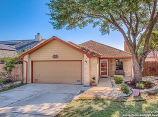 10818 Lake Path Dr, San Antonio, TX 78217