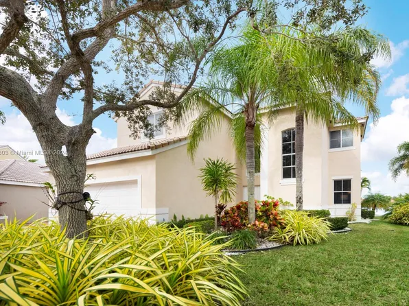 972 Savannah Falls Dr, Weston, FL 33327