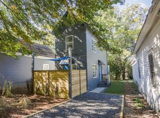 909 Smith St SW, Atlanta, GA 30310