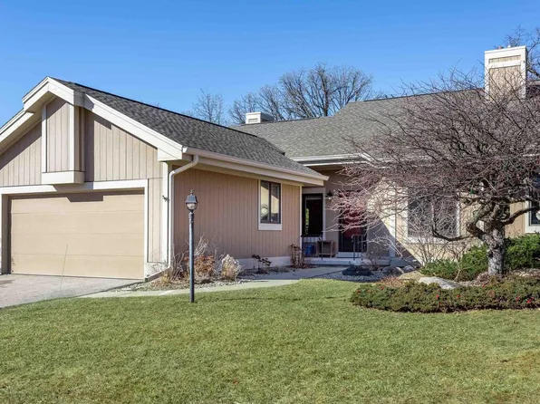 3430 Valley Creek Circle, Middleton, WI 53562