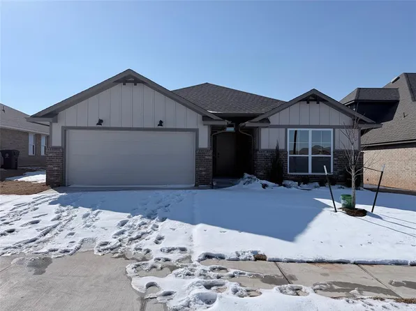 18141 Autumn Grove Dr, Edmond, OK 73012