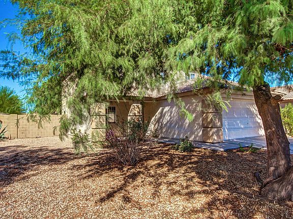 3rd image of 12618 W Windrose Dr