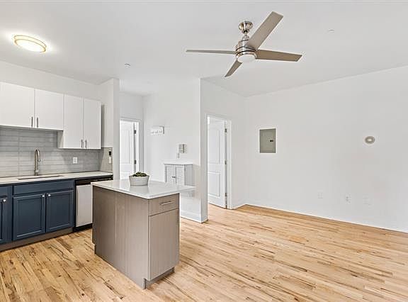 4th image of 149 Grant Ave APT 2B