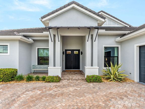 5th image of 8659 Serrano Cir