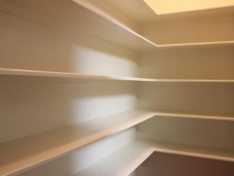 Big pantry to store your food