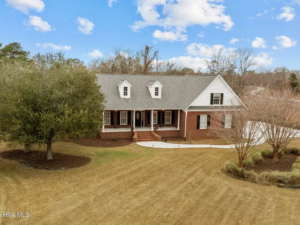 214 Island View Drive, Newport, NC 28570