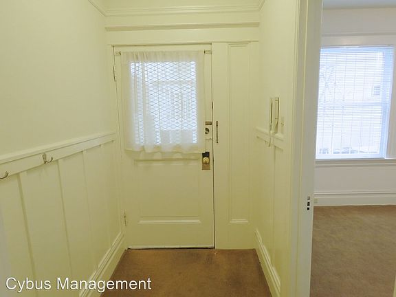 4th image of 3054A Octavia St