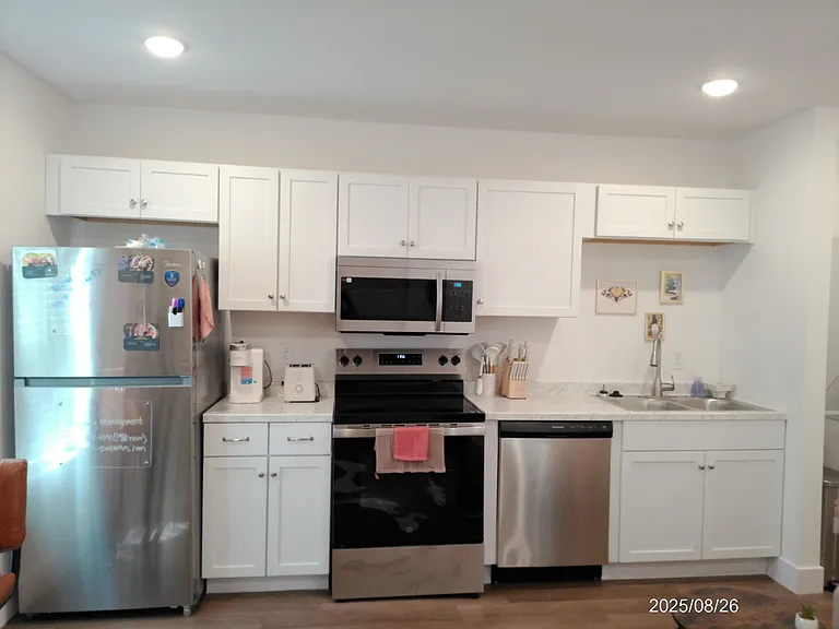 306 W Forest Ave — Photo 9