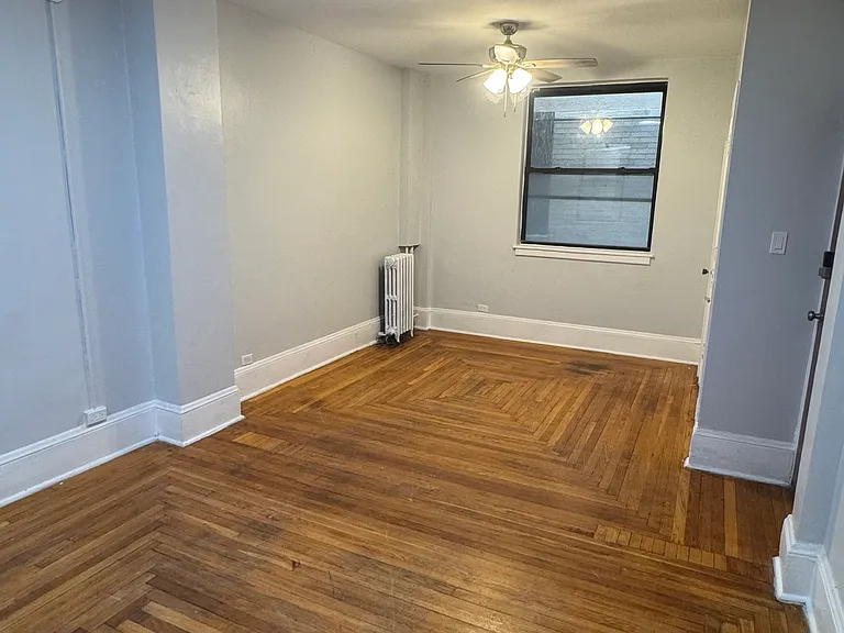 948 Court St #304 — Photo 7
