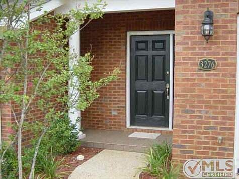 3rd image of 3282 Gramercy Pl #4