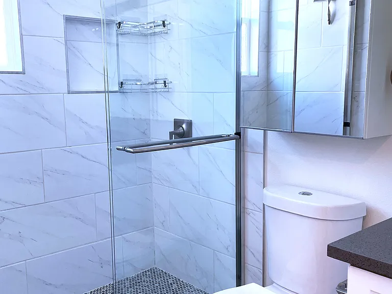 122 E 29th St #1 — Photo 11