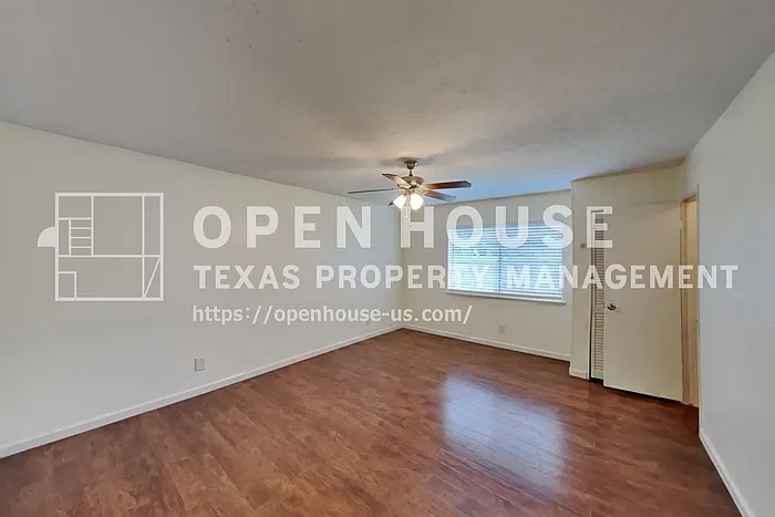 5045 Thompson Dr — Photo 10