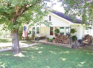 312 Knoll Pl, Lenoir, NC 28645