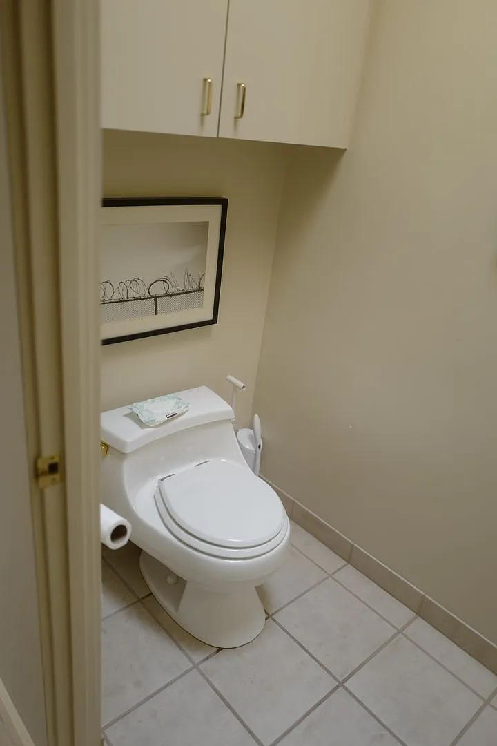 Building Photo - 405 Hermosa Pl