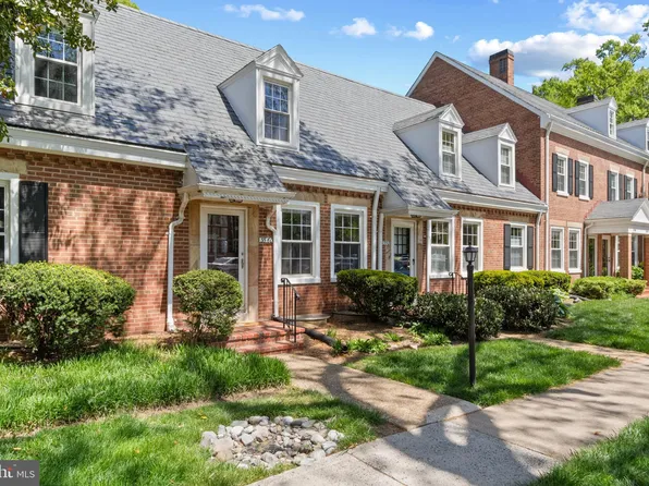 3560 S Stafford St, Arlington, VA 22206