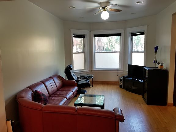 2nd image of 5427 N Glenwood Ave