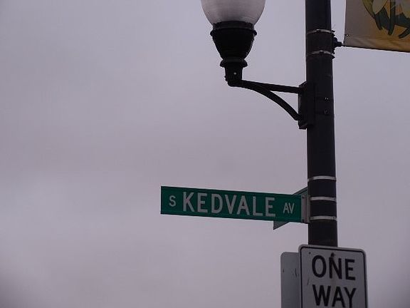 5th image of 6321 S Kedvale Ave