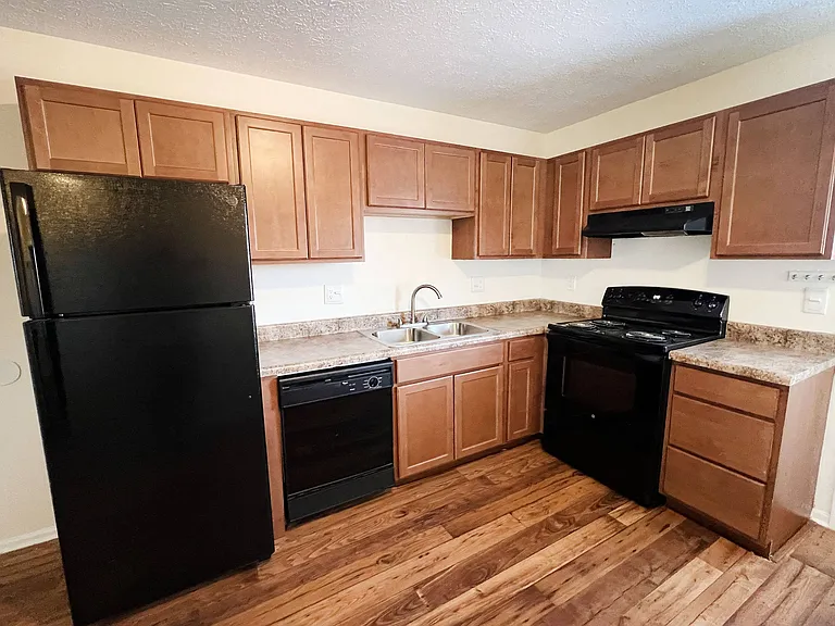 The Villas at Kingswood — Photo 22