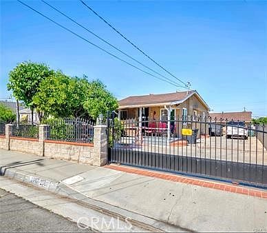 1st image of 2340 Pine St