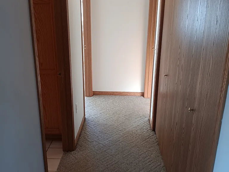 585 Kelvington Dr #3 — Photo 8