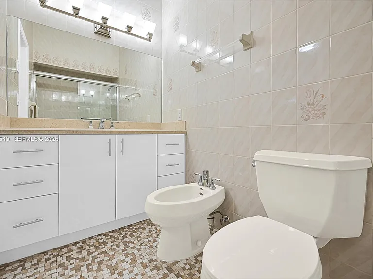 1067 SW 92nd Ave — Photo 30