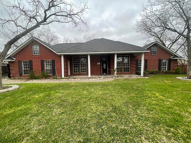 1st image of 9302 S Longwood Dr