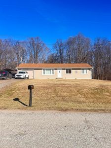 6850 W Golden Dr, Bloomington, IN, 47404