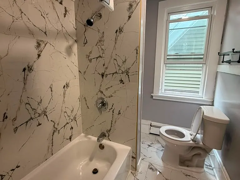 534 Howard Ave #3A — Photo 6