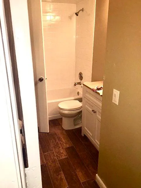 2 bed, 2.0 bath, 835 sqft, $1,800 — Photo 4