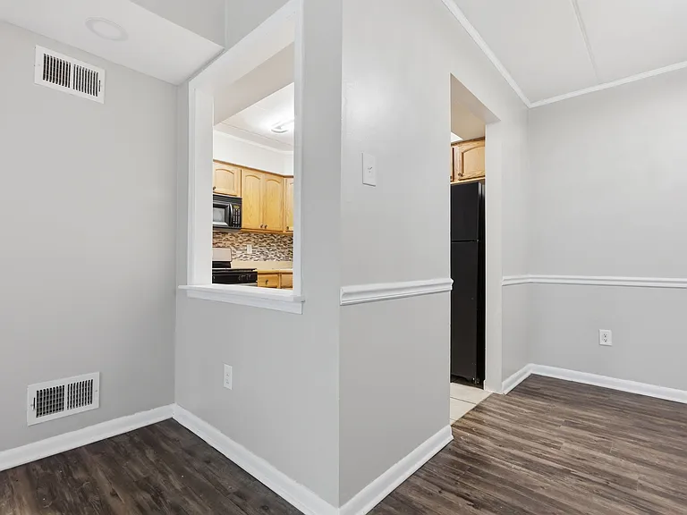 115 Leedom Way — Photo 9