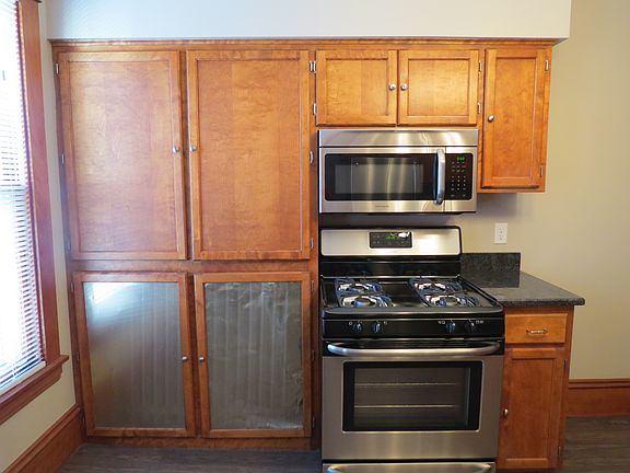 4th image of 514 Franklin Ave W