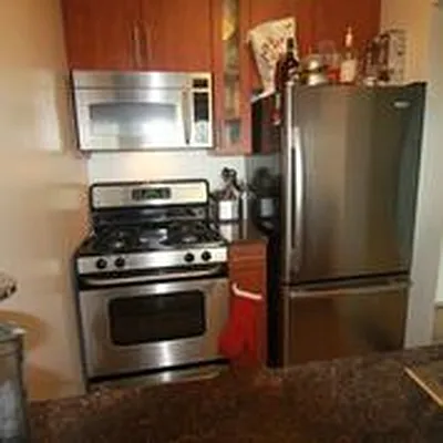 Rented by Space Marketing Shop | media 27