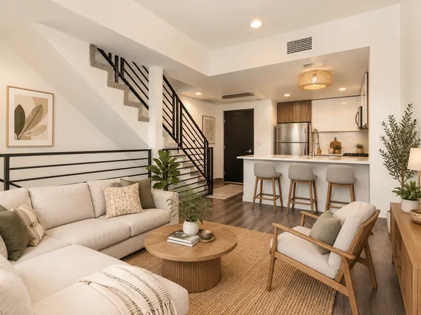7035 S La Tijera Blvd, Los Angeles, CA 90045