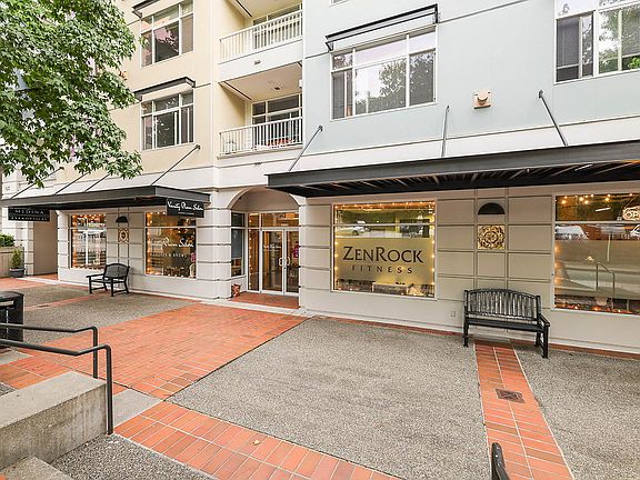 3rd image of 136 102nd Ave SE #2228811